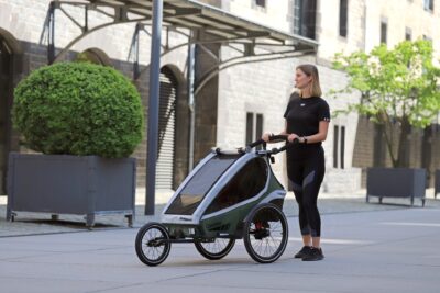 Kinderfahrradanhänger Qeridoo Kidgoo2 Zweisitzer – Ivy Green 2023 – Bild 6